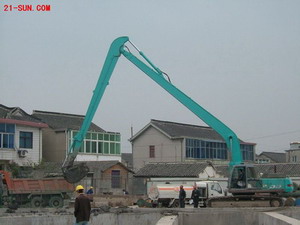 出租江苏地区22米加长臂挖掘机