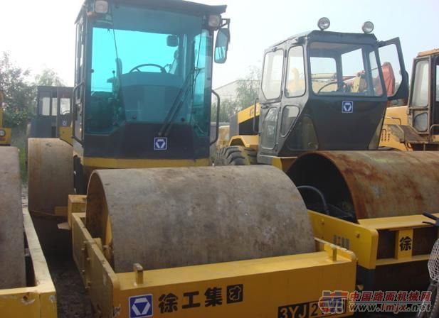 出售二手徐工2125铁三轮压路机，上海二手三轮静碾压路机价格
