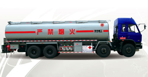 亞特重工 TZ5310GJYCP5 8*4重型液（油）料運輸罐車
