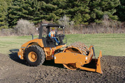 凱斯 SV212 振動壓路機
