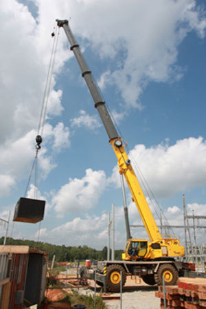 格魯夫RT9150E越野起重機