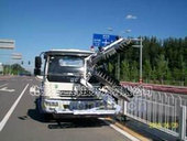 澤通 護(hù)欄清洗車 