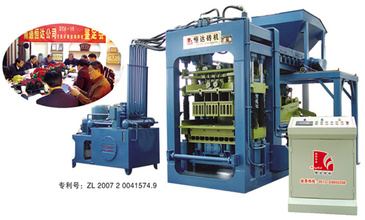 恒達QT6-15/QT6-15A/QT8-15型砌塊成型機高清圖 - 外觀