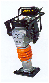 三笠 MT-76D(柴油) 內(nèi)燃式 沖擊夯