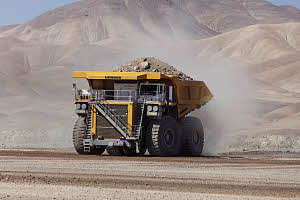 利勃海尔T 284矿用卡车高清图 - 外观