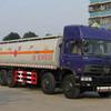 东正东风前四后八加油车