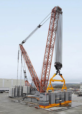 利勃海爾 LR 13000 履帶起重機(jī)