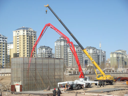 建研 HBC37 混凝土布料車