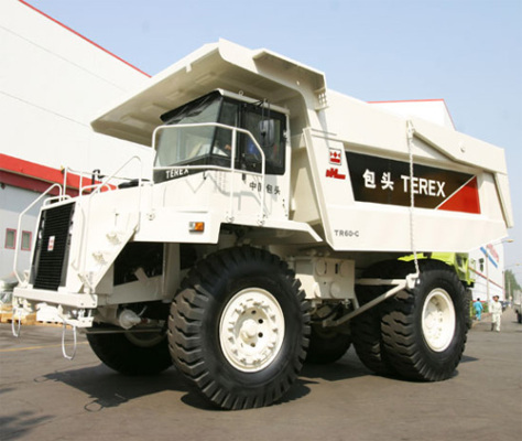 内蒙古北方重工TR60C煤斗型矿用自卸车