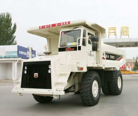 内蒙古北方重工TR30岩斗型矿用自卸车