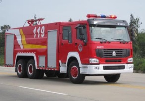 楚勝 泡沫消防車-ZZ1256M4646C-11500Kg 