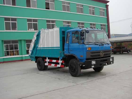 楚飛 東風145（4.0噸） 壓縮式垃圾車