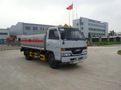 楚飛 江鈴國四（4.2立方） 加油車