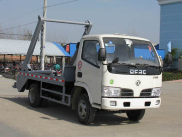 楚飛東風小霸王(2.0噸）擺臂式垃圾車