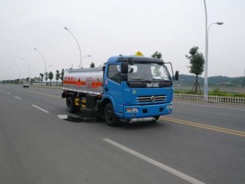 楚飛 東風多利卡（6.97立方） 加油車