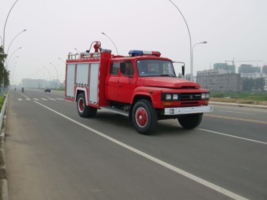 楚勝水罐消防車-EQ1092F3GJ2