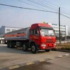 楚飞解放前四后六25.5立方运油车