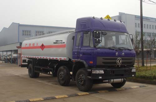 楚飞东风小三轴（20-25立方）EQ5253GFJ4运油车/油罐车