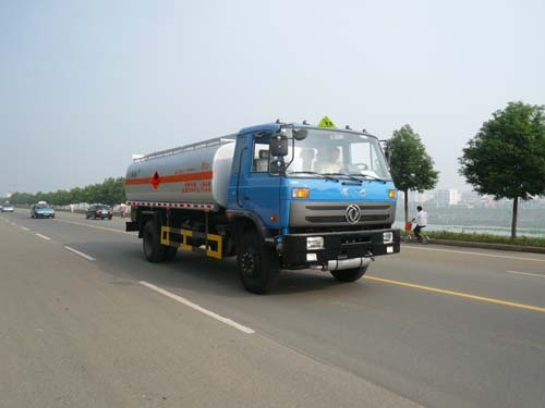 楚飞 东风145（15.5立方） 易燃液体罐式运输车