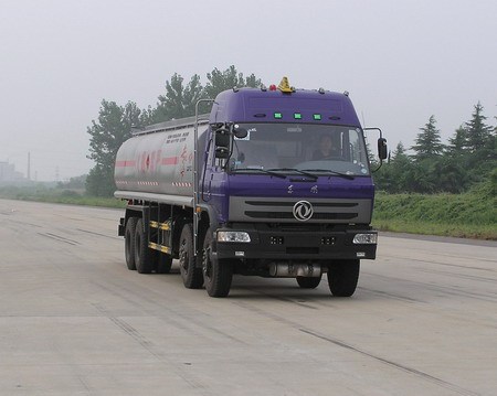 楚飛東風(fēng)前四后八(10立方）化工液體運輸車