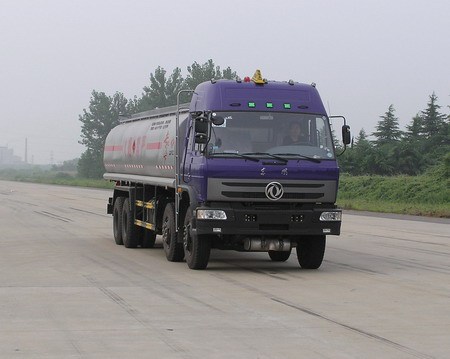  Chufei Dongfeng Top Four Back Eight (10 m3) Chemical Liquid Transport Vehicle