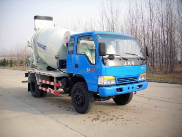 楚飞江淮（2.37吨）混凝土搅拌运输车
