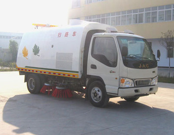 楚飞江淮HFC1053K2T扫路车