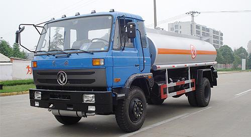 湖北合力东风153加油车