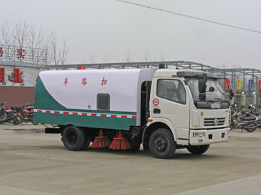 厦工楚胜CLW5080TSL3东风多利卡扫路车
