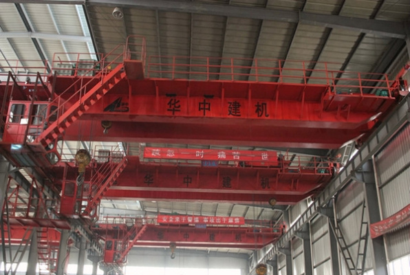 華中建機電動雙梁橋式起重機