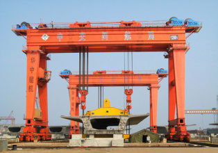 华中建机MGhz系列超大型龙门吊高清图 - 外观