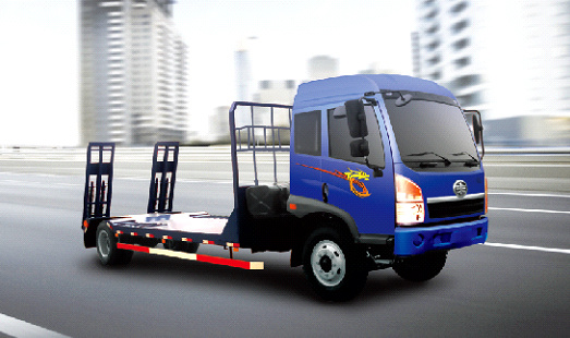 青岛解放赛龙 4×2特种低平板运输车