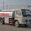 江特小多利卡国四加油车