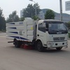 江特江南多利卡国四扫路车