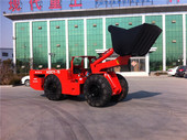 泰安現(xiàn)代 XDCY-15 鏟運(yùn)機(jī)