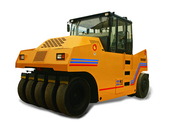 厦工 XG626P 轮胎压路机