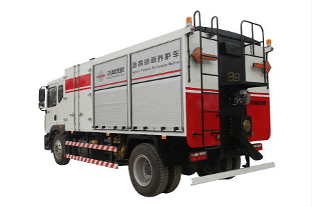 达刚DGL5163TYH-055（国V）沥青路面养护车