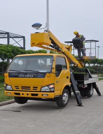 美通重工S1770C车载型高空作业车