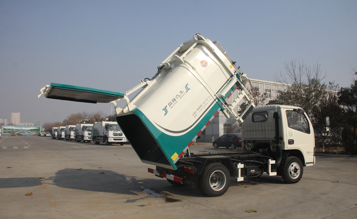 同辉汽车QTH5043ZZZ东风5方侧装挂桶垃圾车高清图 - 外观