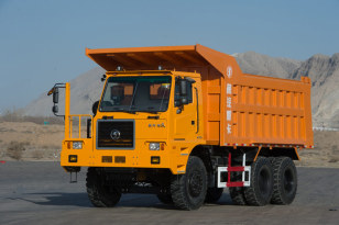 陕汽乌海 SX5704ZPT364 70吨非公路工程自卸车